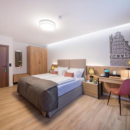 Gaestehaus Zum Roten Hahn Lüneburg Esterno foto
