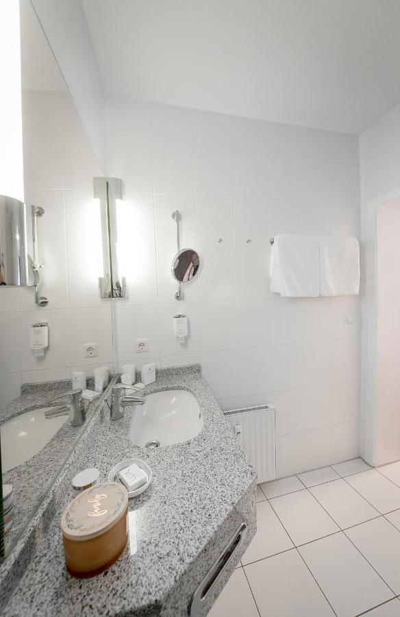 Gaestehaus Zum Roten Hahn Lüneburg Esterno foto